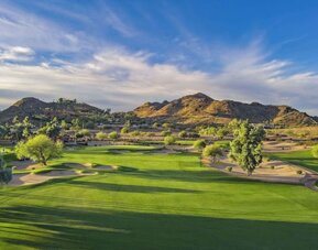 Golf course at Hilton Phoenix Tapatio Cliffs Resort.