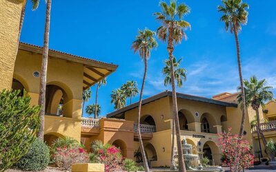 Hotel exterior at Hilton Phoenix Tapatio Cliffs Resort.