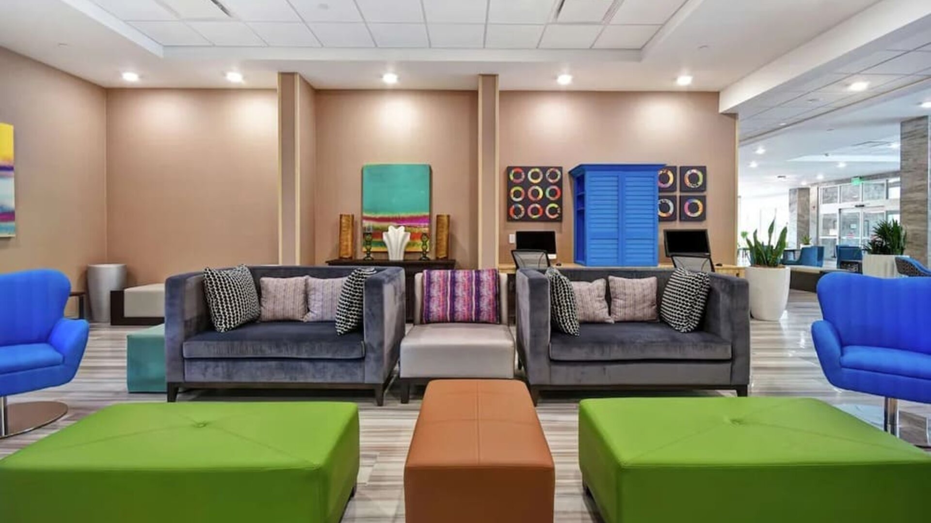 Coworking space and lounge at Home2 Suites By Hilton San Francisco Airport North.