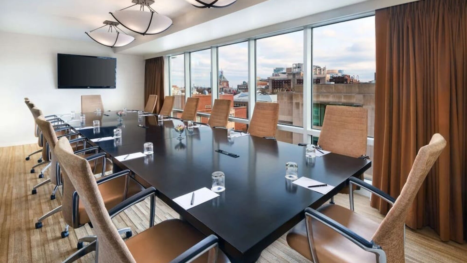 Meeting room at The Inn At Penn, A Hilton Hotel.