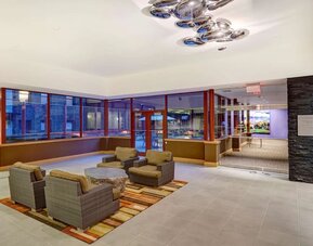 Lounge area at DoubleTree By Hilton Philadelphia Center City.