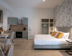 Aiello Hotels CItylife Apartments