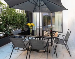 Aiello Hotels CItylife Apartments