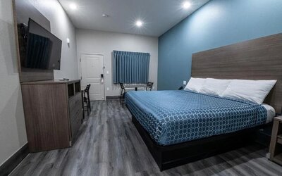 Day use room at Azul Inn, Houston.