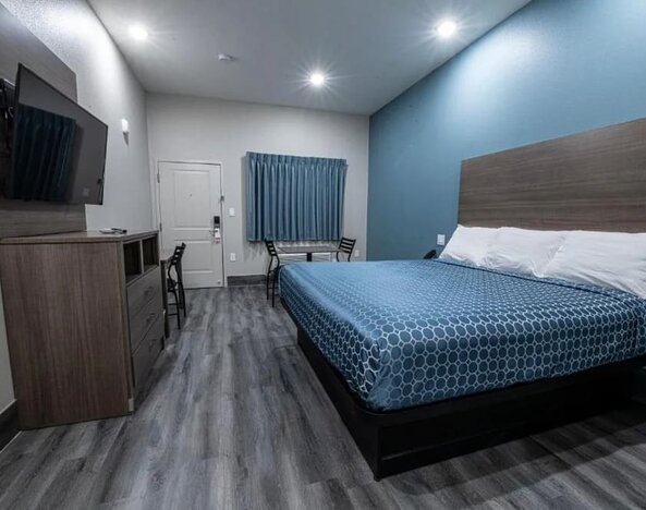 Day use room at Azul Inn, Houston.