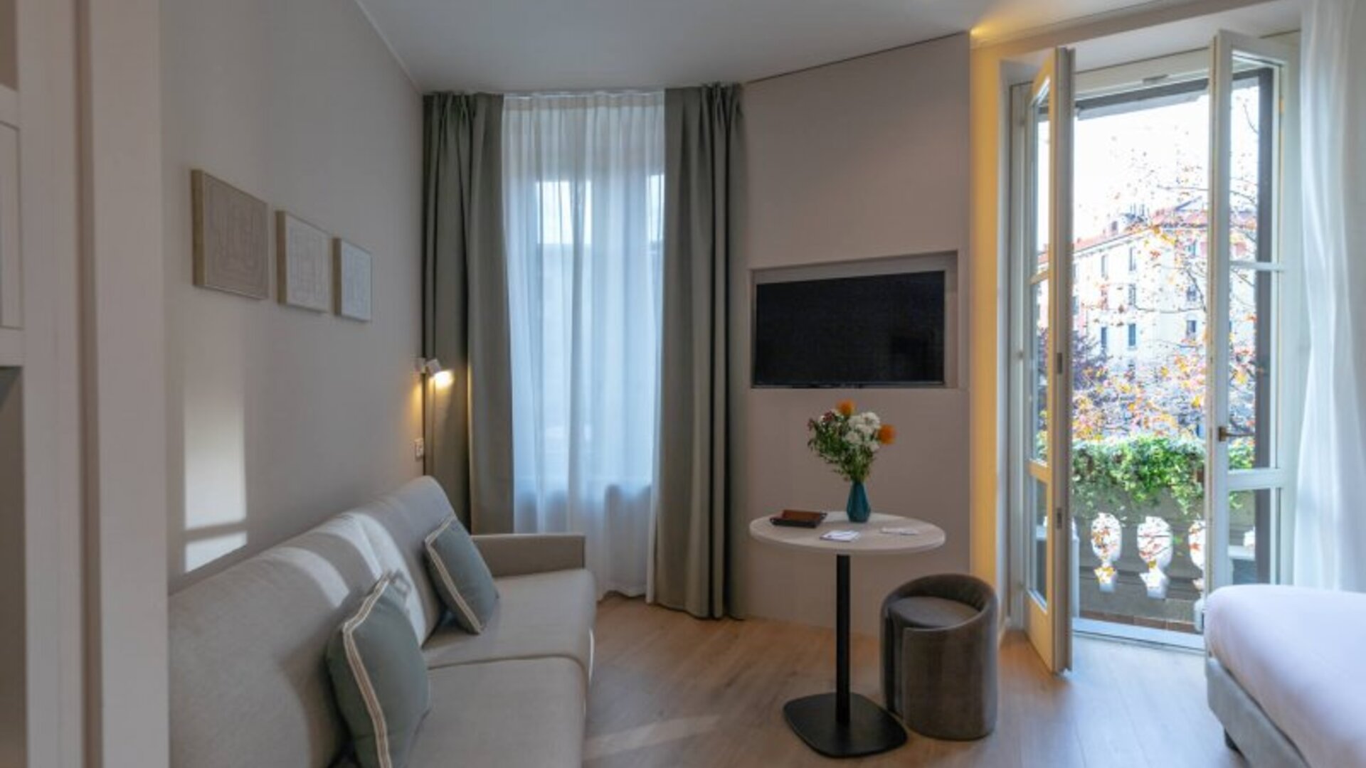 Aiello Hotels - Isola Design District