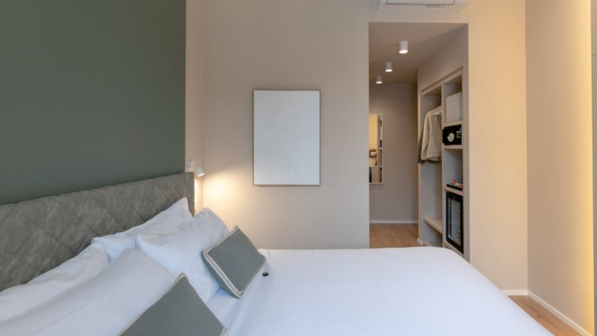 Aiello Hotels - Isola Design District