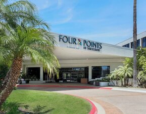 Hotel entrance at Four Points By Sheraton San Diego.