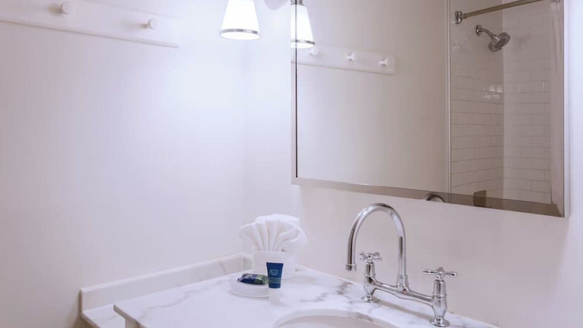 Day use room at Four Points By Sheraton San Diego.