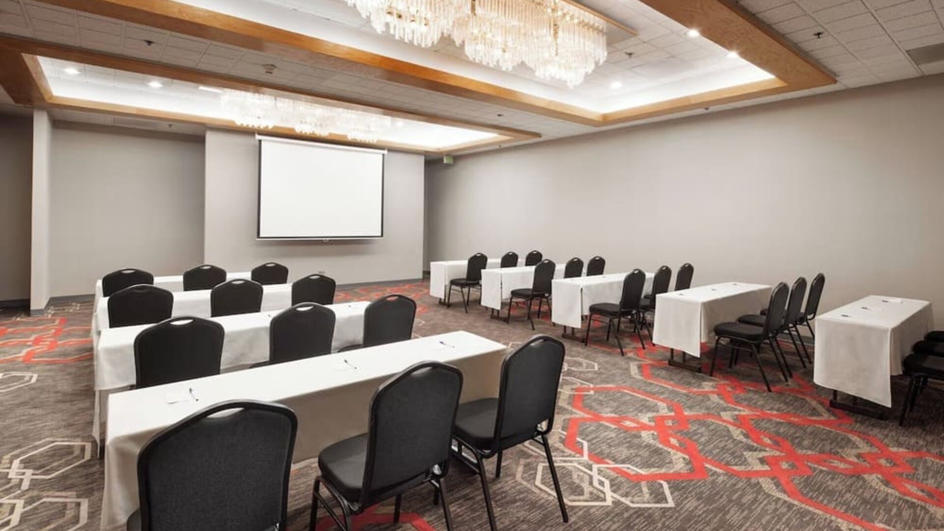 Meeting room at Four Points By Sheraton San Diego.