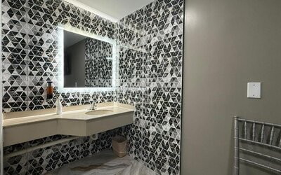 Day use room at Beauty Rest Hotel, Edison.