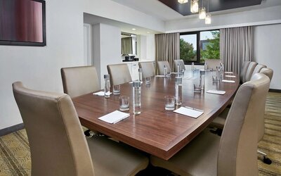 Meeting room at Embassy Suites By Hilton Washington DC Georgetown.