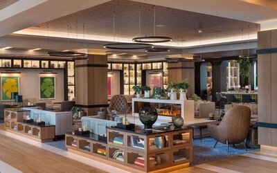 Lounge area at DoubleTree By Hilton Berlin Ku'damm.