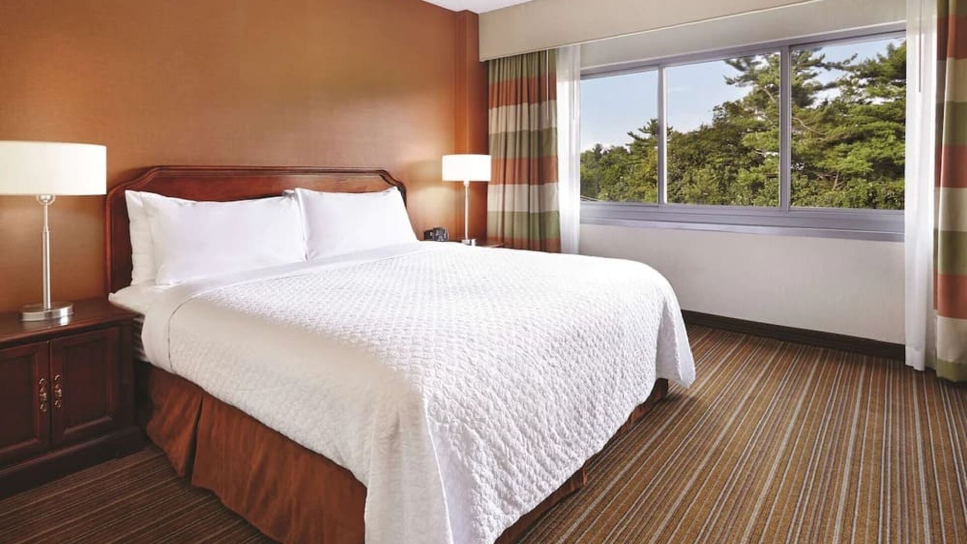 Day use room at Embassy Suites By Hilton Parsippany.