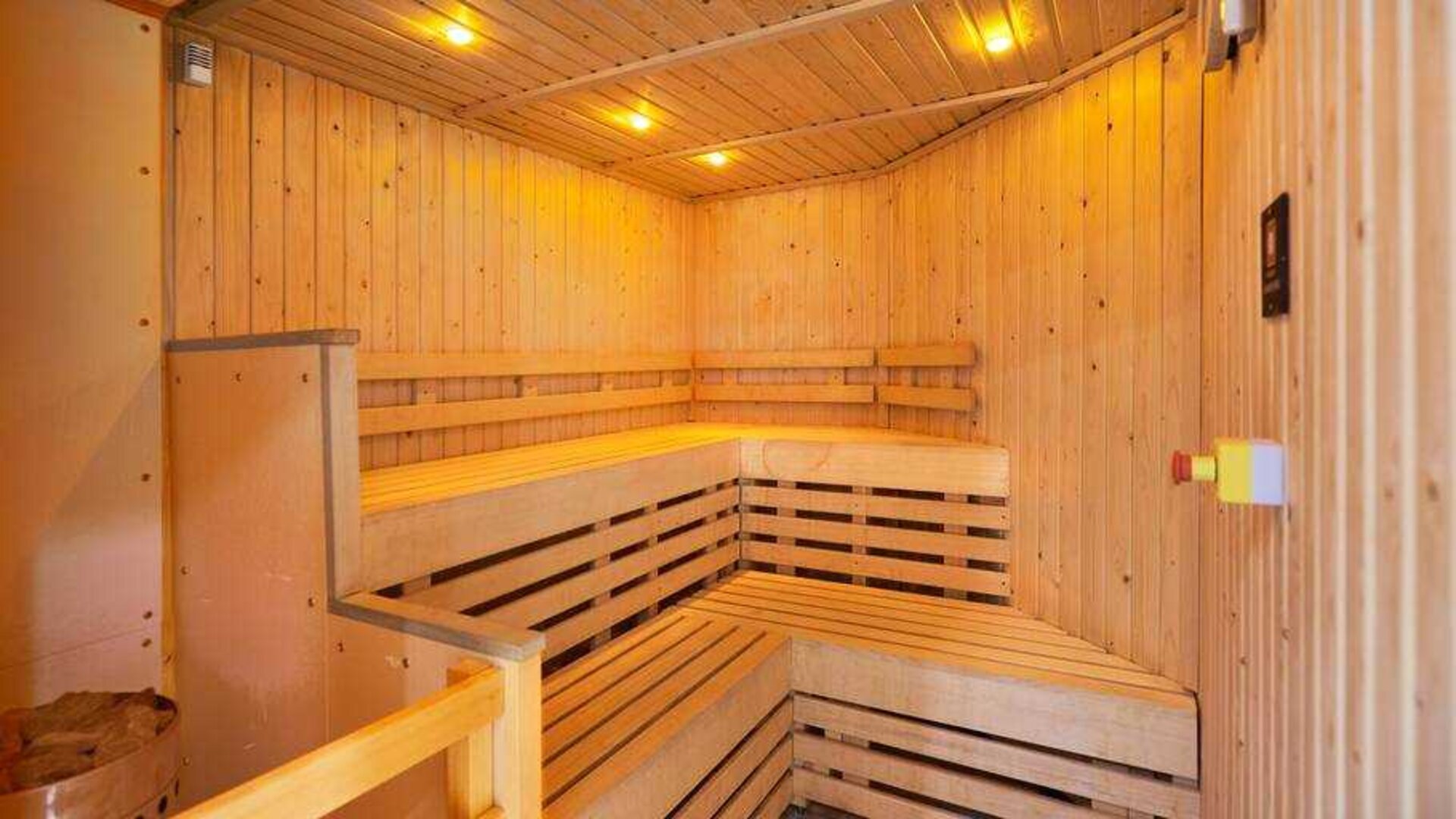 Spa at DoubleTree By Hilton Coventry.