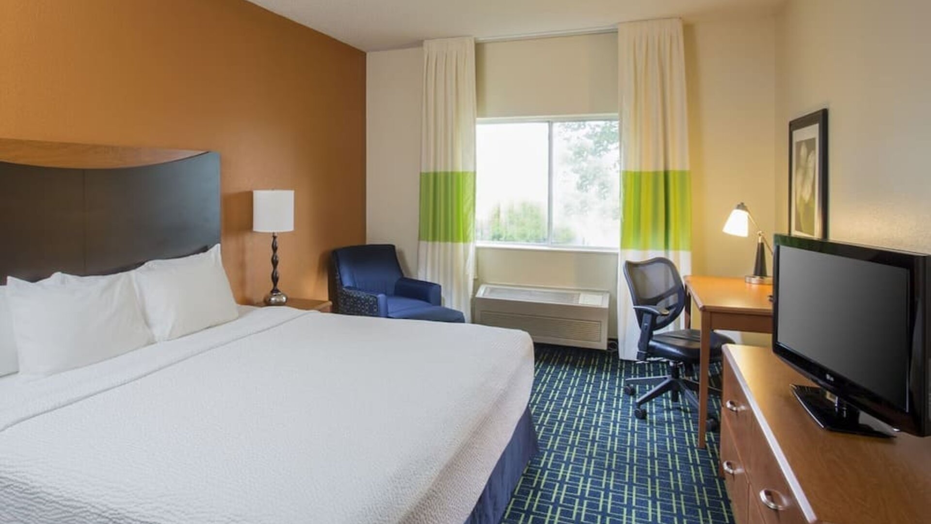 Day use room at Fairfield Inn & Suites Joliet North/Plainfield.