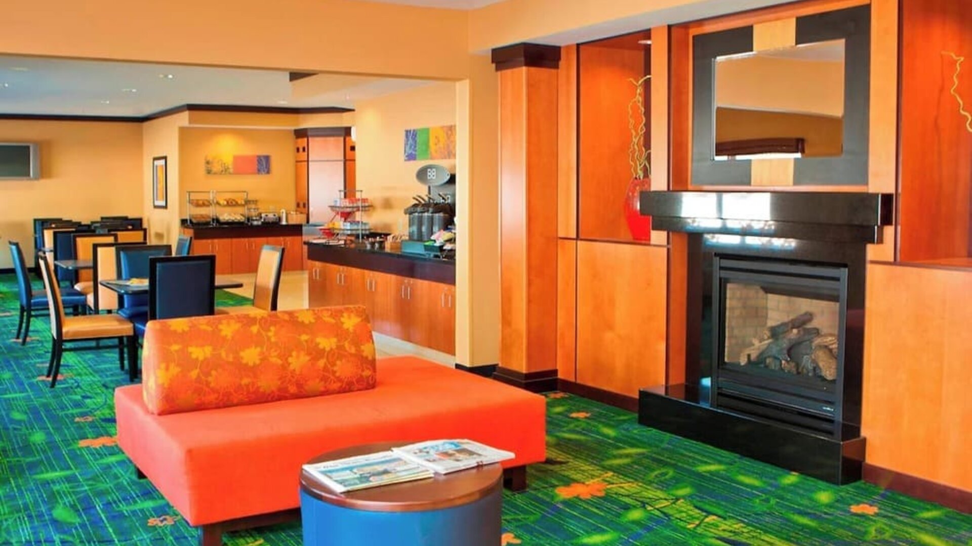 Lobby and lounge at Fairfield Inn & Suites Joliet North/Plainfield.