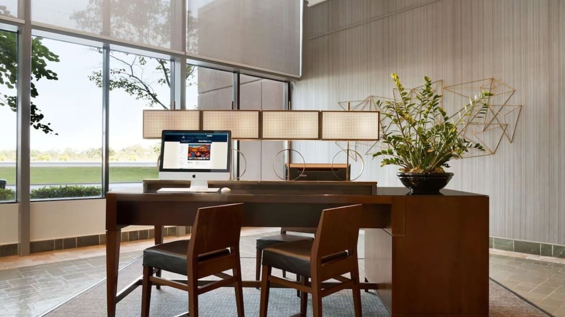 Business center at Hilton Chicago/Oak Brook Suites.