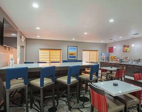 Hotel bar at Comfort Suites Lewisville.