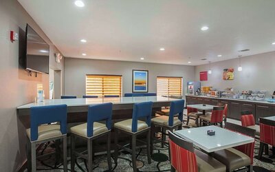 Hotel bar at Comfort Suites Lewisville.