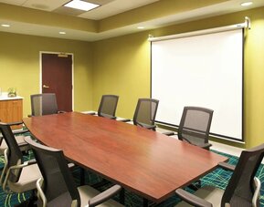 Meeting room at SpringHill Suites Baltimore BWI Airport.