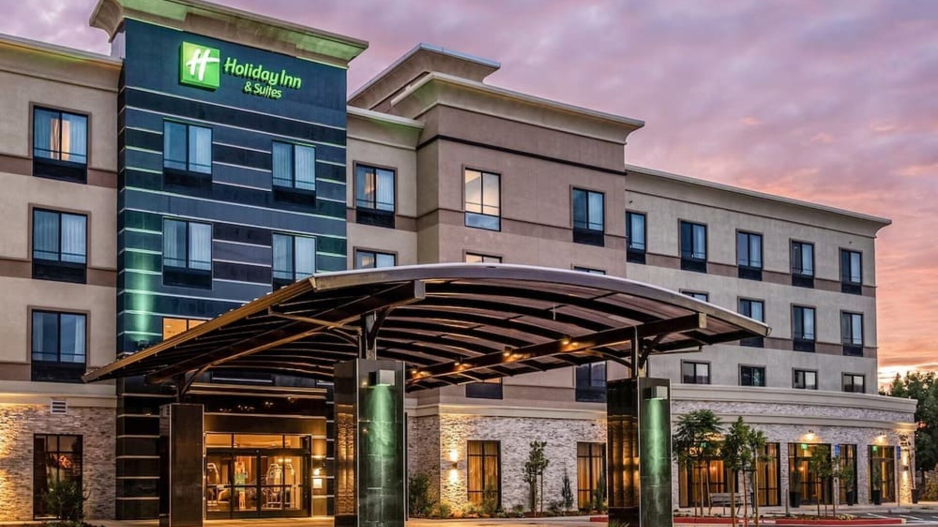 Hotel exterior at Holiday Inn Hotel & Suites Silicon Valley - Milpitas.