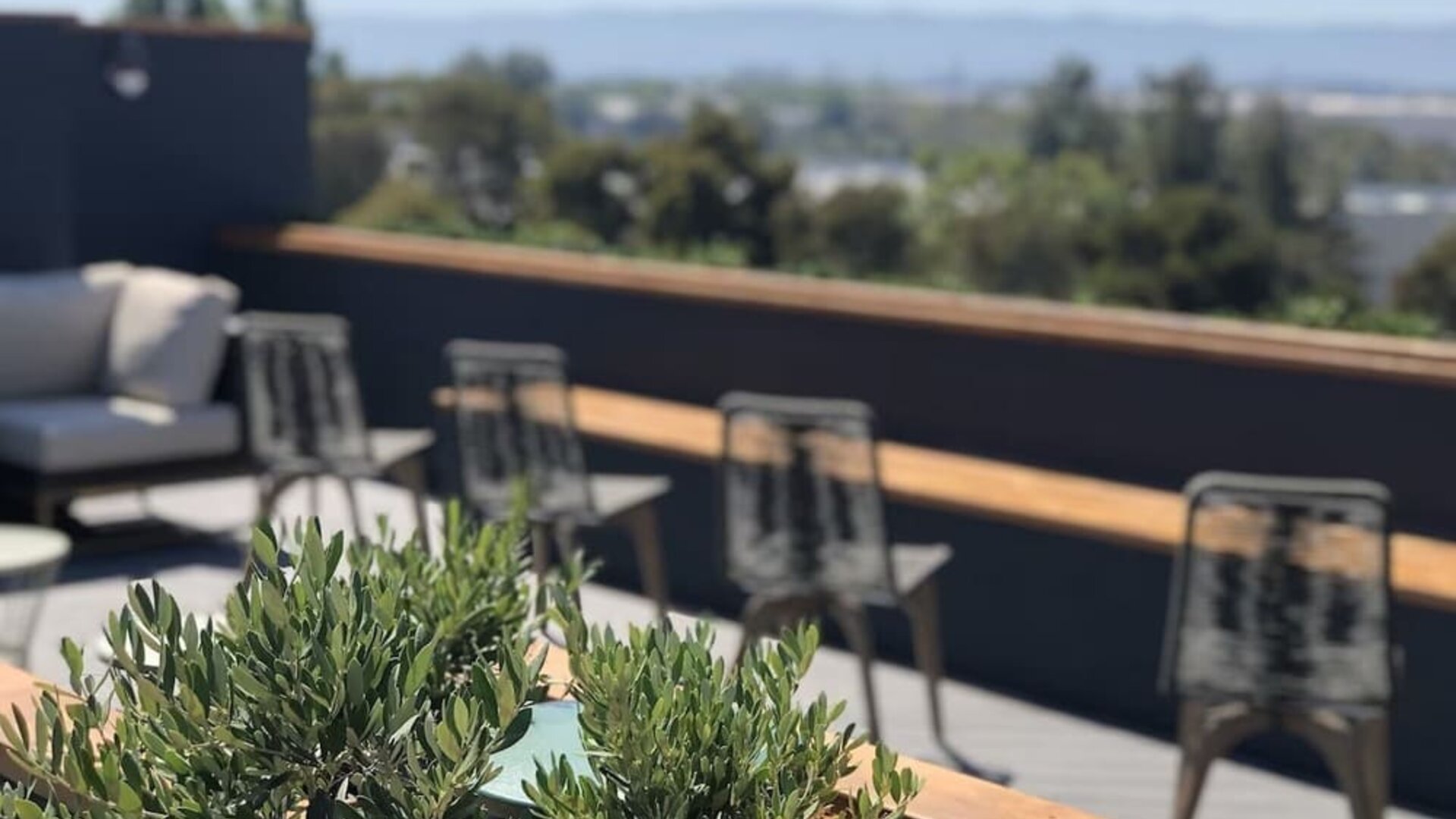 Rooftop terrace at Holiday Inn Hotel & Suites Silicon Valley - Milpitas.