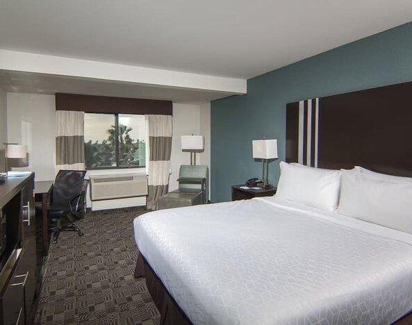 Day use room at Holiday Inn Express Hotel & Suites Carlsbad Beach.