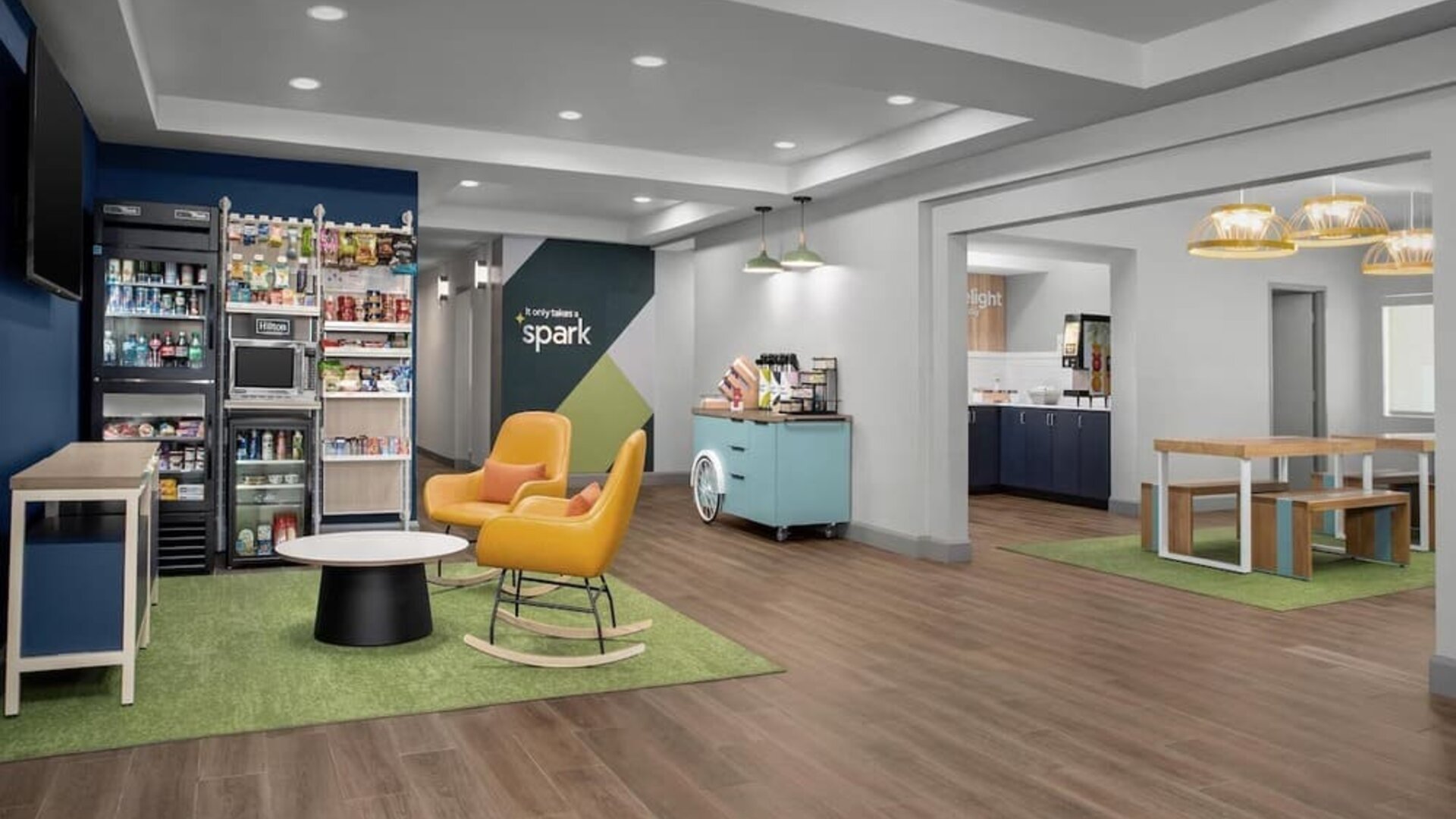 Lobby and lounge at Spark By Hilton Tucson Airport.