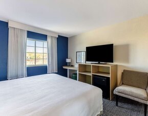 Day use room at Spark By Hilton Glendale Phoenix North.