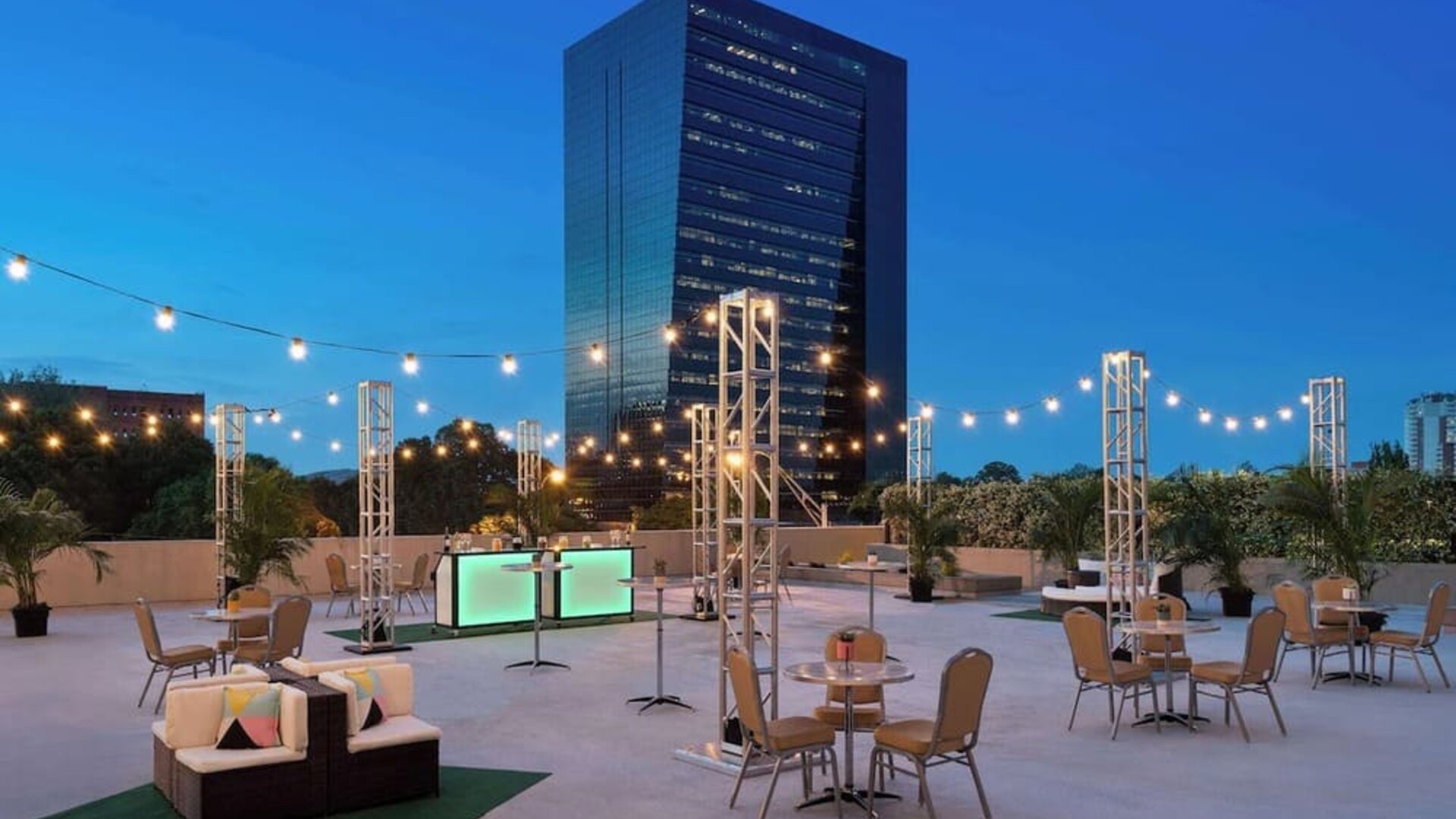 Rooftop bar at Hilton Atlanta.