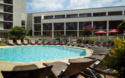 Refreshing outdoor pool at Atlanta Marriott Northwest At Galleria.