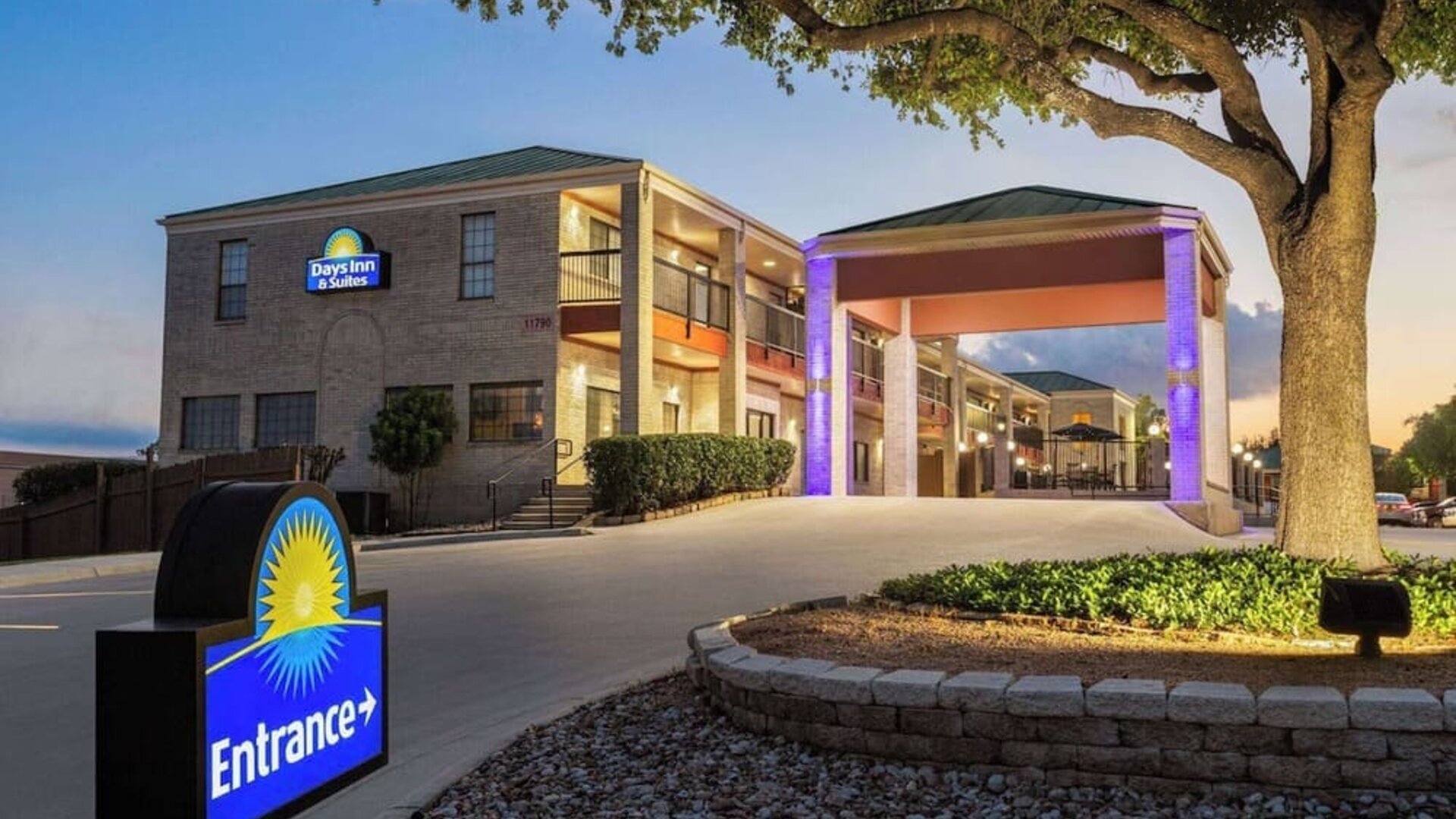 Hotel exterior at Days Inn By Wyndham San Antonio Near Fiesta Park.