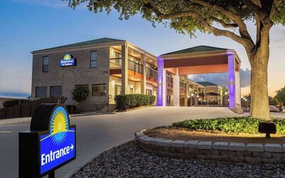 Hotel exterior at Days Inn By Wyndham San Antonio Near Fiesta Park.