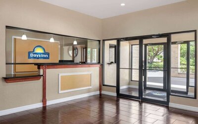 Lobby at Days Inn By Wyndham San Antonio Near Fiesta Park.