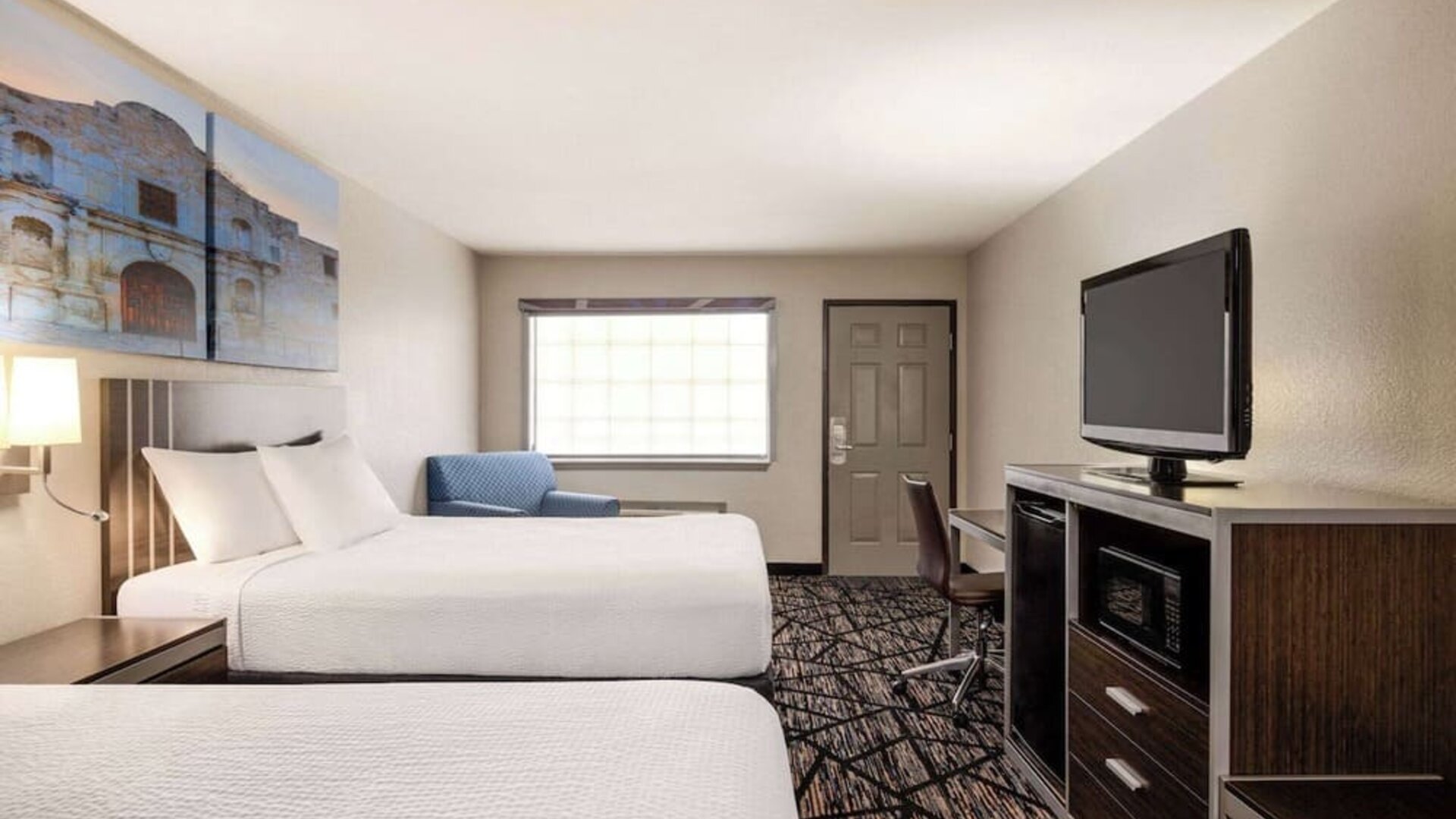 Day use room at Days Inn By Wyndham San Antonio Near Fiesta Park.