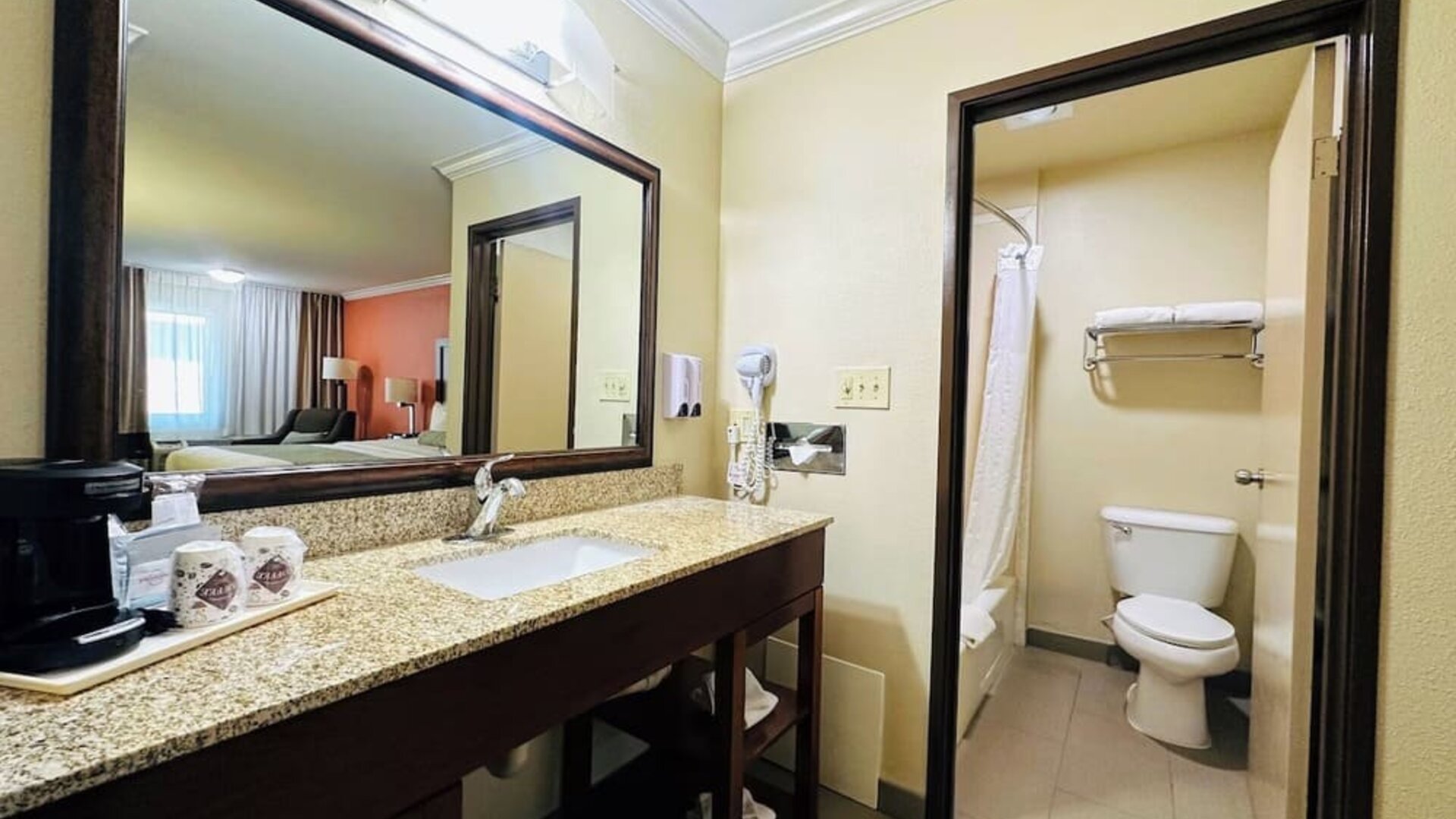 Guest bathroom at The Hills Inn Eagle Rock.