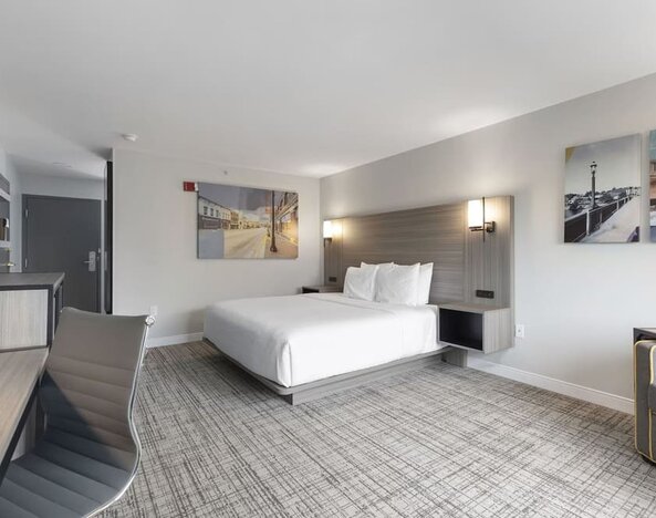 Day use room at Best Western Plus Elgin - Chicago.