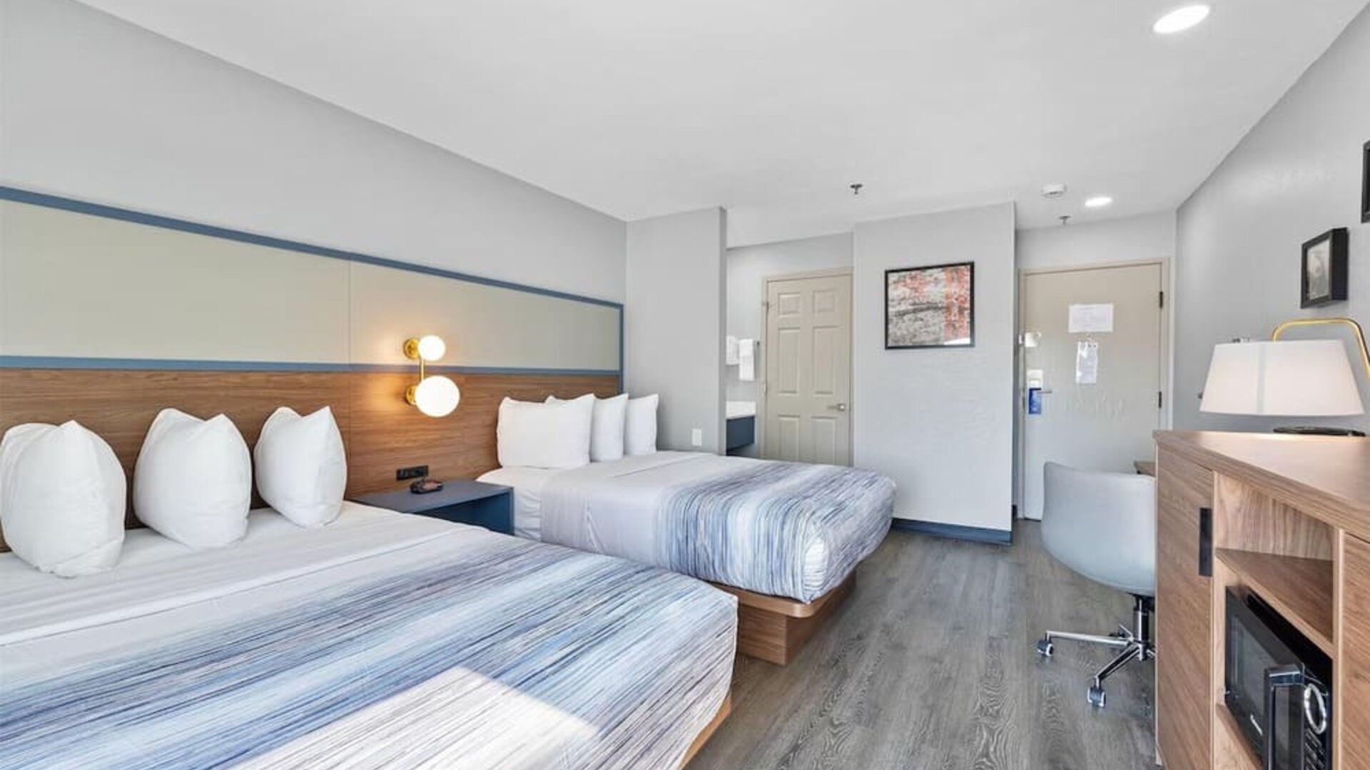 Day use room at AmericInn By Wyndham Urbana.