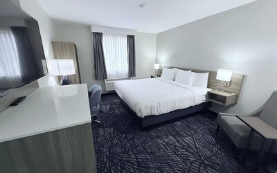 Day use room at Clarion Pointe.