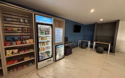 Vending machine at Clarion Pointe.