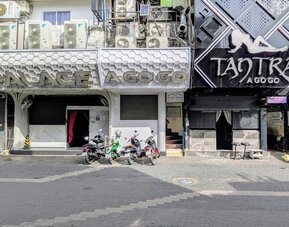 Hotel entrance at Walking Street Guest House.