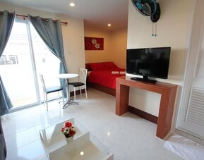 Day use room at Walking Street Guest House.