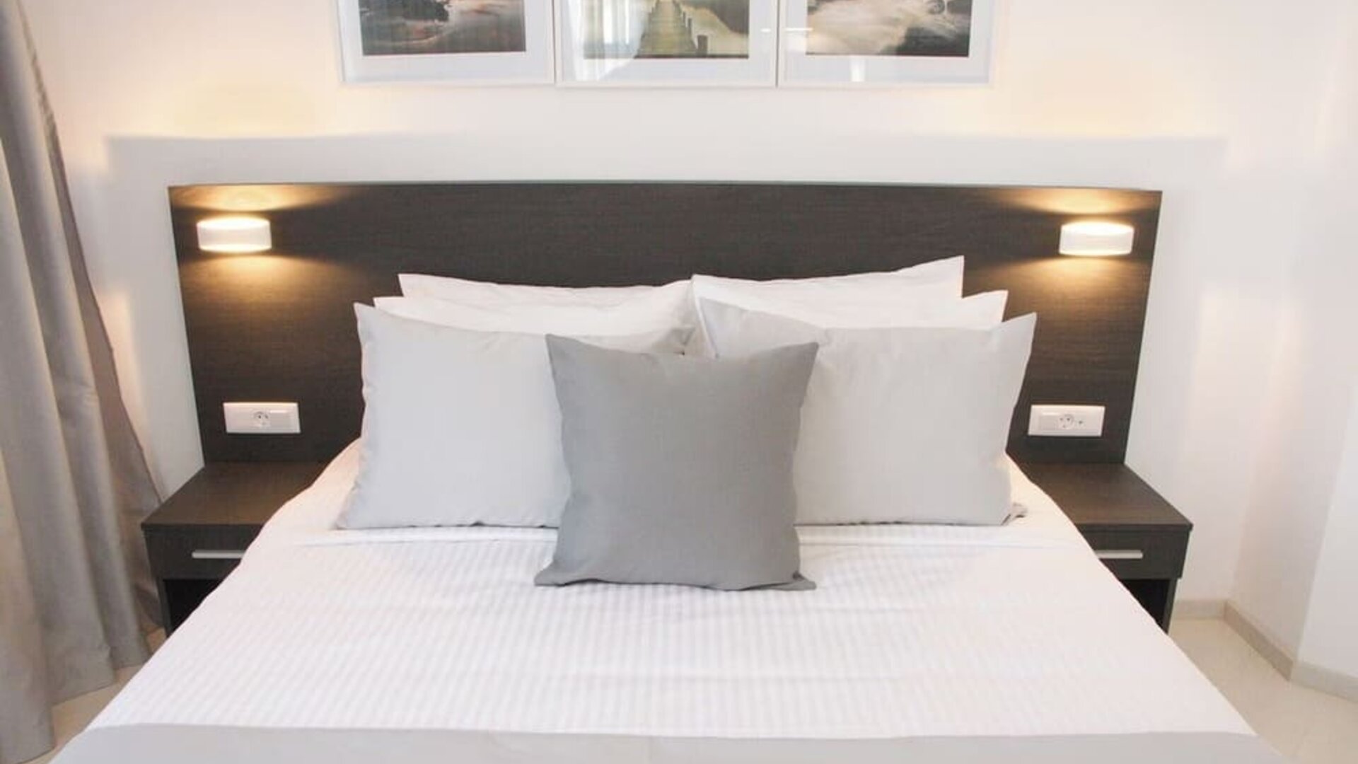 Day use room at Boss Boutique Athens.