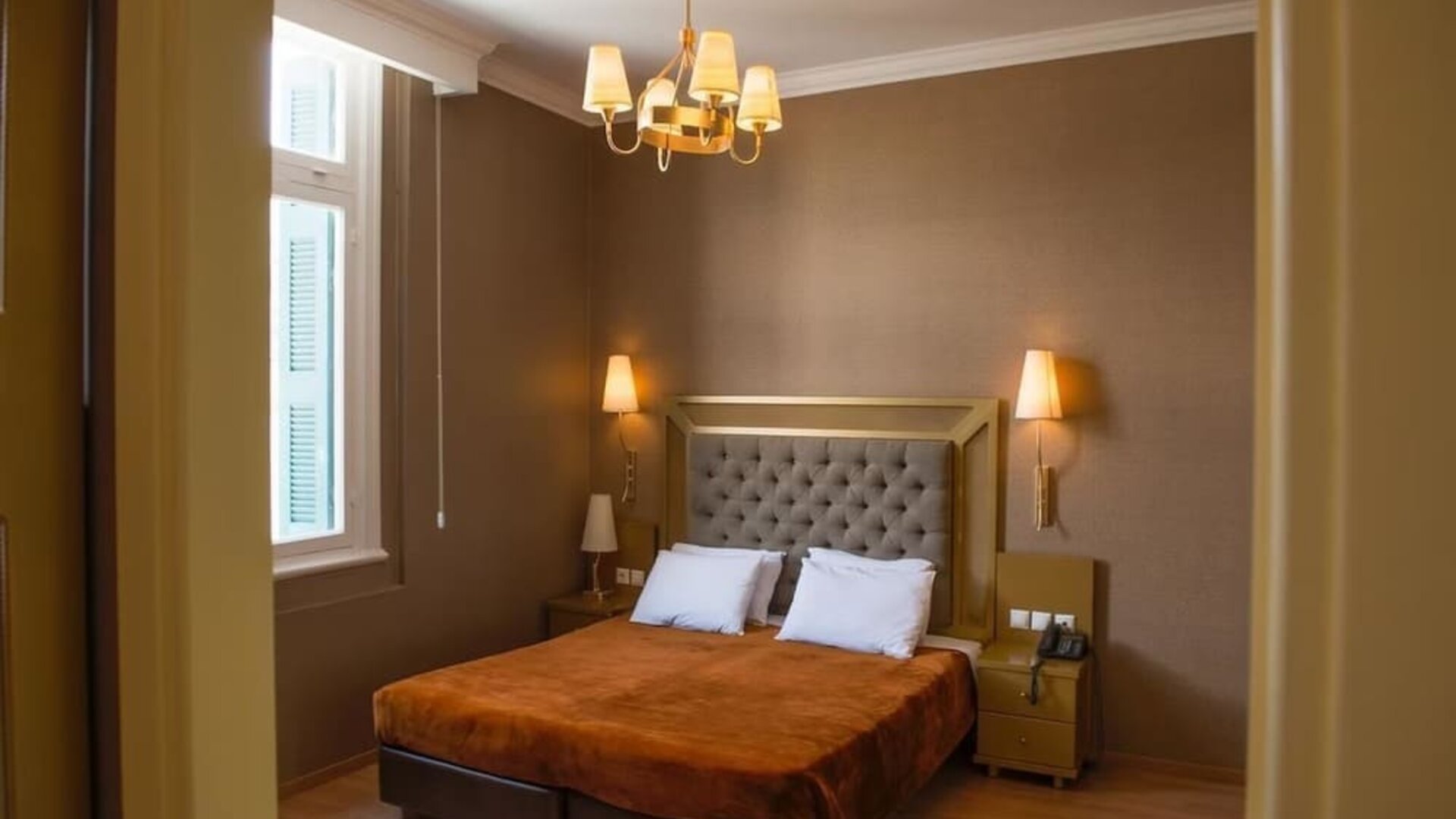 Day use room at Delphi Art Hotel.