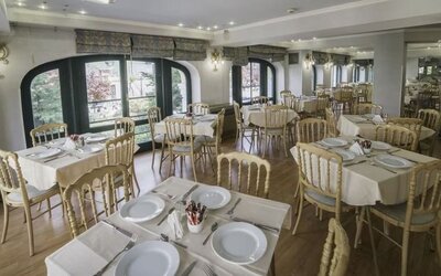 Dining hall at Delphi Art Hotel.