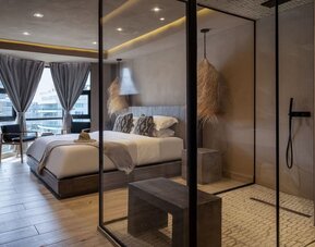 Day use room at Aire De O:live.