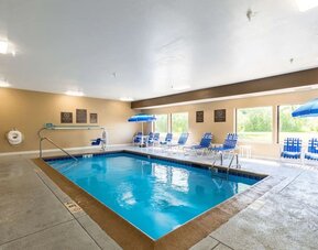 Indoor pool at Comfort Inn & Suites North Aurora - Naperville.