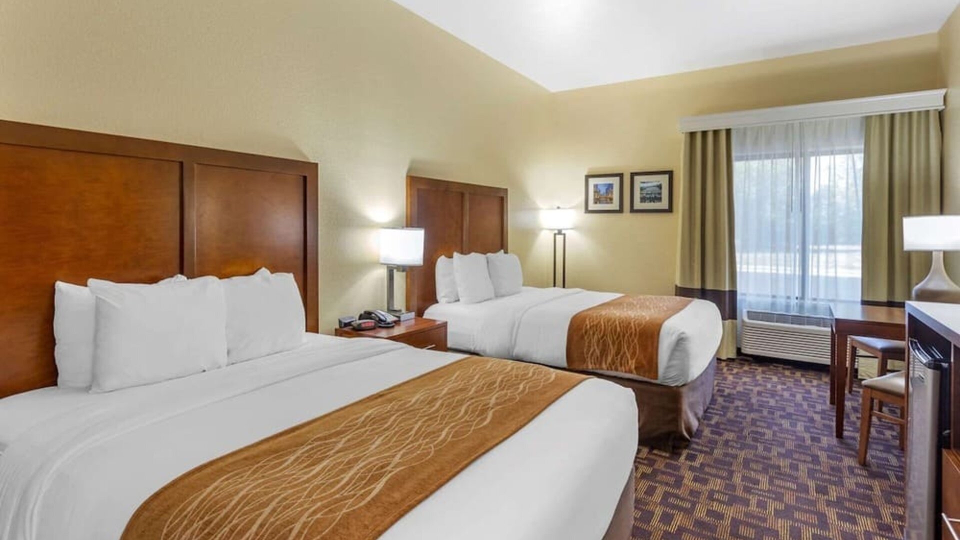 Day use room at Comfort Inn & Suites North Aurora - Naperville.