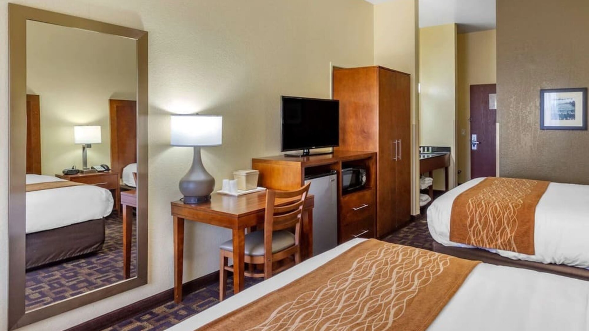 Day use room at Comfort Inn & Suites North Aurora - Naperville.